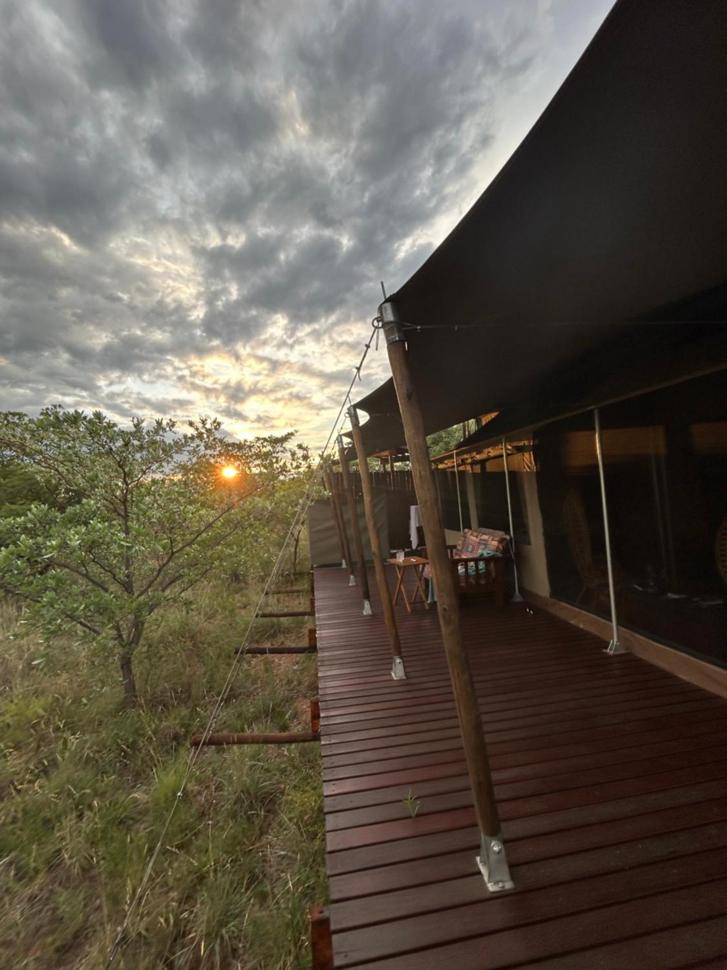 Out In Africa Wildlife Lodge Hammanskraal Luaran gambar